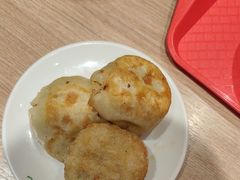 -护国寺小吃店(红莲南路店)