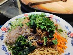 -鱼窝棚柴火铁锅炖(富山屯店)