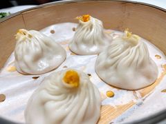 蟹粉小笼包-新吉士·上海菜(浦东LCM置汇旭辉店)