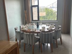 -赶海部落海鲜城(海阳路店)