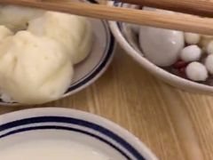 -正南齐北·老街糯米团(洪崖洞店)