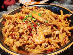 -胖哥俩肉蟹煲(长沙高铁吾悦广场店)