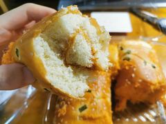 香葱咸蛋黄肉松面包卷-盒马鲜生(王府广场店)