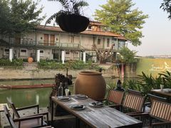 -喜洲吧·江畔老船厂·庭院餐厅(喜临院店)