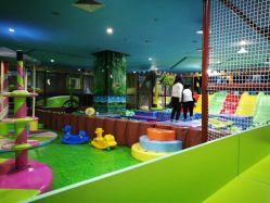 -汤姆小鸟(无锡宝龙广场店)