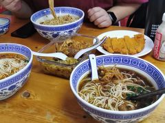 -沪西老弄堂面馆(定西路店)