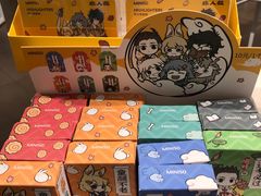 -名创优品(机场路百信广场店)