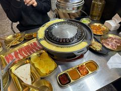 -胡悦里韩式烤肉(芝罘万达广场店)