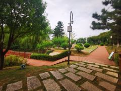 -鹦鹉寺公园