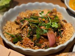 -大头虾越式风味餐厅(光明广场店)