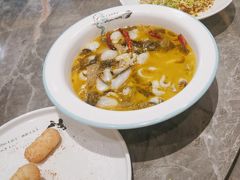 -有红鸡毛店·川菜(建设路店)