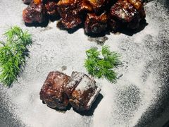 -贝勒爷·酥不腻烤鸭