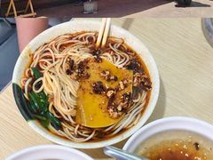 -洪记凉米线(新兴路店)