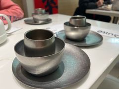 -靓蛙馆