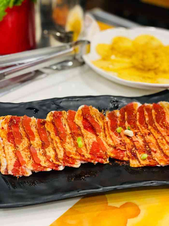 金百合炭火烤肉(沈半路善贤人家店)