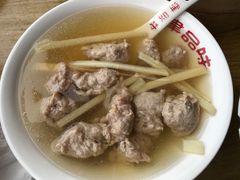 酸笋肉羹汤-津品味小吃(大学湾店)
