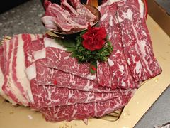 -铭牛烧肉·和牛海鲜自助(高新月牙湖店)