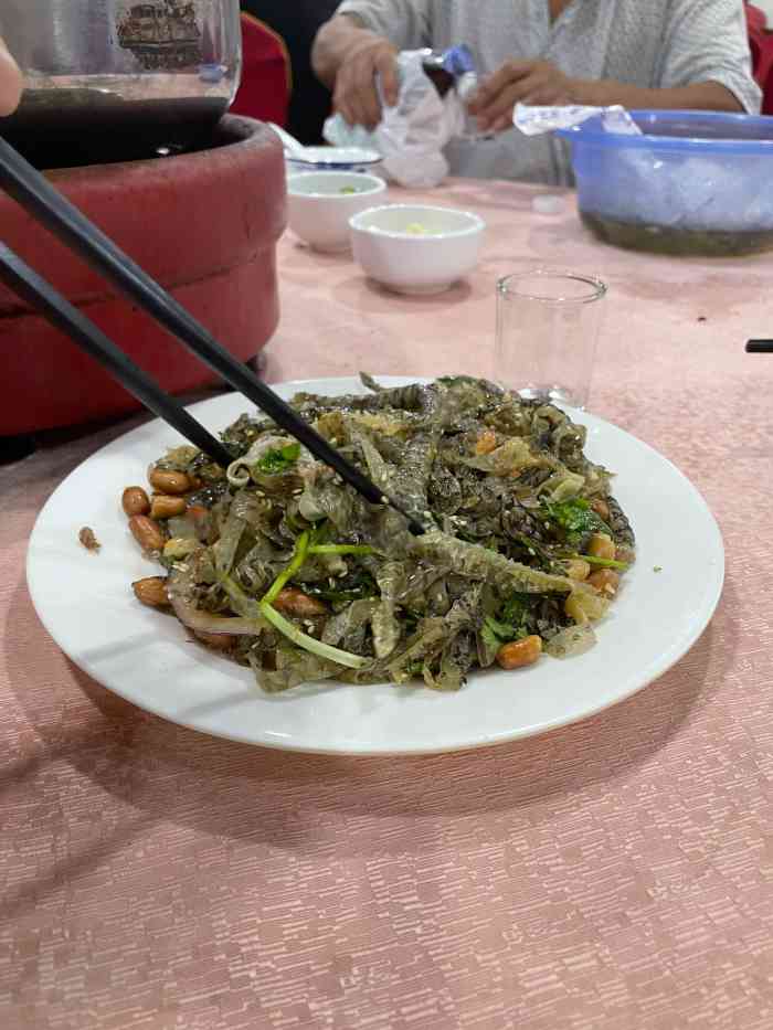 秦记南岗鱼锅(黄埔大道店)-"一直没试过南岗鱼锅,今天大冷天的和同事