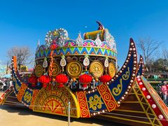 -七彩云南欢乐世界