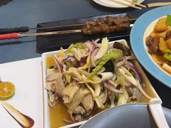 -伊带伊路新疆美食府(呼家楼店)