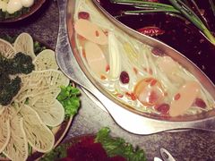 -佬革命主题火锅(玉沙路店)