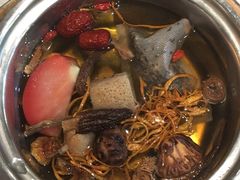 野菌汤锅-一叶一世界·素食餐厅(锦华万达店)