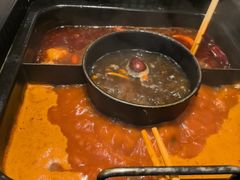 -老牌坊云南鱼豆花火锅(哈西万达店)