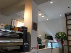 -红小姐咖啡馆(西津渡店)