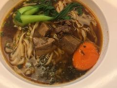 -康师傅私房牛肉面(申虹店)