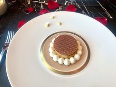 -L'ATELIER de Joel Robuchon(外滩18号店)