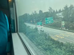 -龙阳路磁悬浮列车总站-停车场