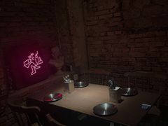 -鹿萤季·营地小馆(皇后公园店)