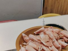 -龍歌自助小火锅(市南金茂湾店)