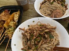 青椒干子肉丝干拌面-高邮面馆(明瓦廊店)