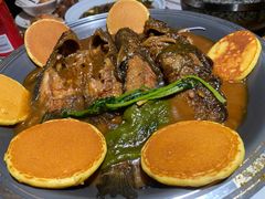 铁锅昂刺鱼贴玉米饼-关东小磨东北菜(漕河泾印象城店)