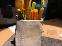 笔筒色拉-穹六人间 people 6(岳阳路店)