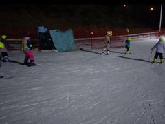-华彬猛犸滑雪场
