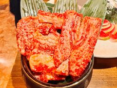-炼火烤肉店