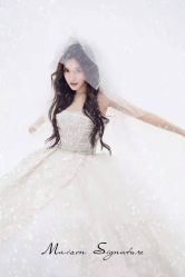 -Renee芮亦婚纱(原丽莎)