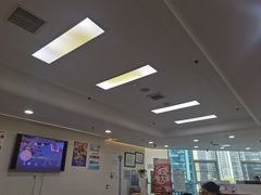 -欢乐口腔医院(顺义分院)