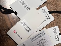 -lululemon(比斯特购物村店)