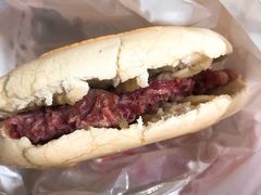 腊牛肉夹馍-杨天玉腊牛羊肉店