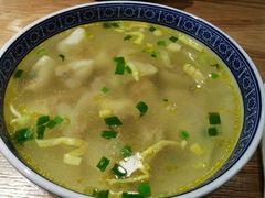 鸡汤小馄饨-老苏州大客堂·苏帮菜·松鼠桂鱼·苏州传统小吃(观前街人民商场店)