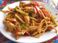 -何适山庄 ·可团建(水长城P2停车场店)