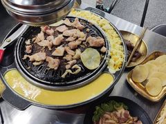 -胡悦里韩式烤肉(芝罘万达广场店)