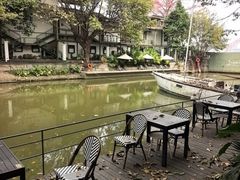 -喜洲吧·江畔老船厂·庭院餐厅(喜临院店)