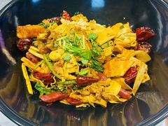 -醉人椒麻辣香锅(王府井喜悦店)