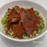 最扯的是我明明点了15块一听的饮料了