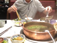 -牛村来人潮汕牛肉火锅(西单店)