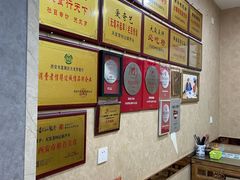 -天发芽·何记葫芦头泡馍·传统小吃(报恩寺街店)